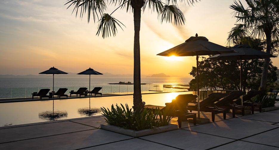 For sale 10 bedrooms villa in Thalang, Phuket
