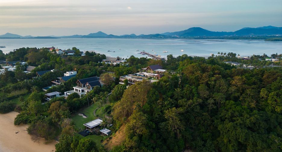 For sale 10 bedrooms villa in Thalang, Phuket