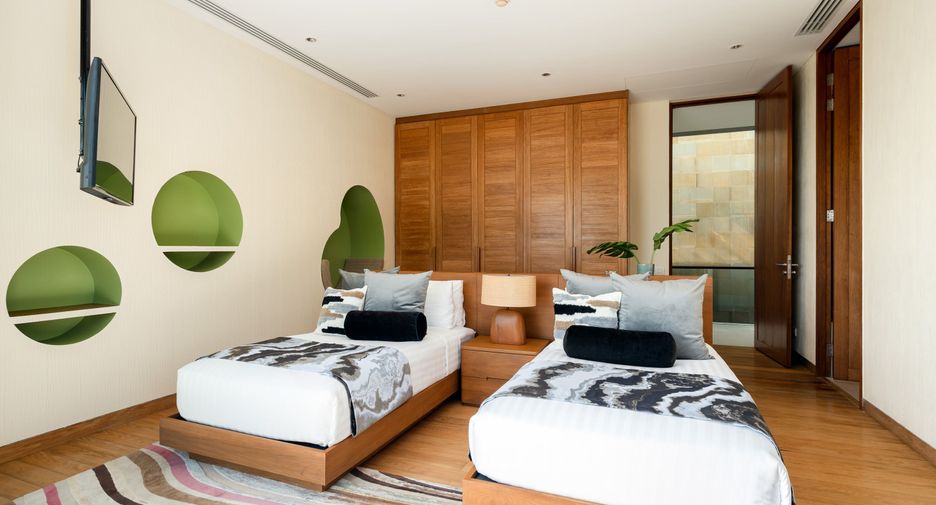 For sale 10 bedrooms villa in Thalang, Phuket