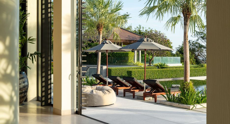 For sale 10 bedrooms villa in Thalang, Phuket