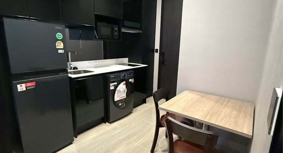 For rent 1 bed condo in Phaya Thai, Bangkok