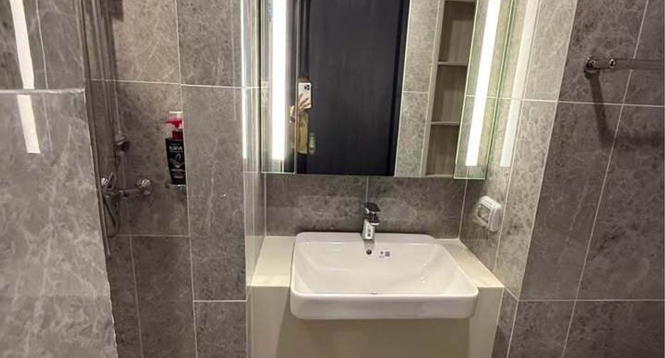 For rent 1 bed condo in Phaya Thai, Bangkok