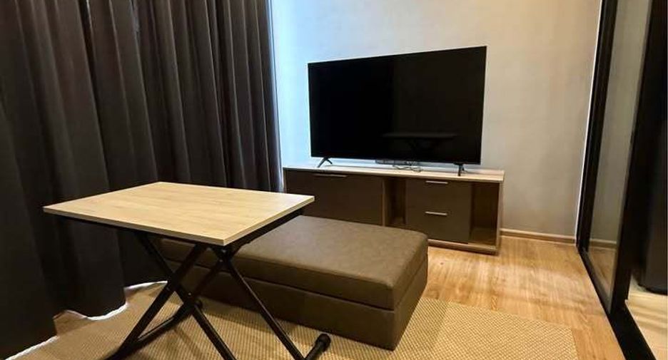 For rent 1 bed condo in Phaya Thai, Bangkok