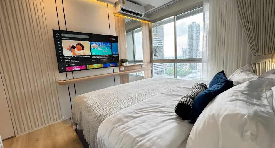 À louer 3 chambres condo à Yan Nawa, Bangkok