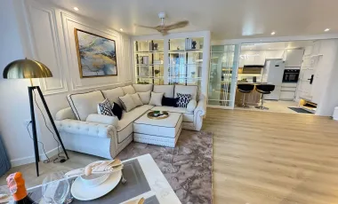 For rent 3 bedrooms condo in Yan Nawa, Bangkok