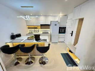 Wohnung zur Miete mit 3 Zimmer in Yan Nawa, Bangkok