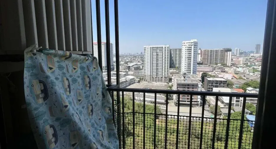For sale 1 bed condo in Bang Phlat, Bangkok