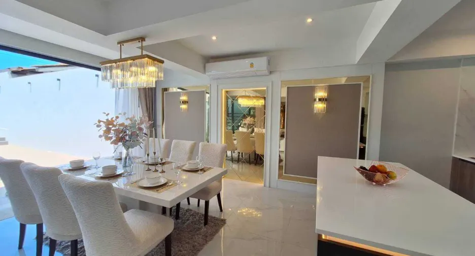 Villa zum Kauf mit 3 Zimmer in Mueang Phuket, Phuket