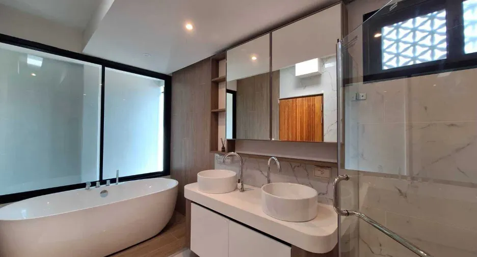 Villa zum Kauf mit 3 Zimmer in Mueang Phuket, Phuket