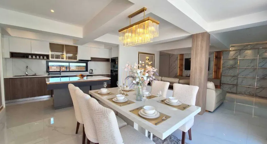 Villa zum Kauf mit 3 Zimmer in Mueang Phuket, Phuket