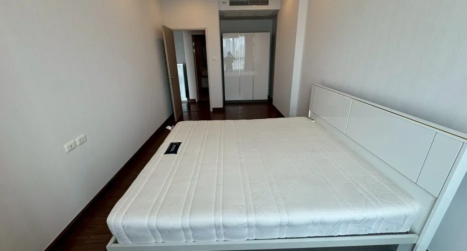 For rent 1 bed condo in Bang Kho Laem, Bangkok