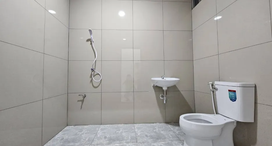 For sale and for rent 6 bedrooms retail Space in Bang Kho Laem, Bangkok