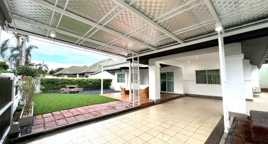 À vendre et à louer 3 chambres villa à Bang Lamung, Chonburi