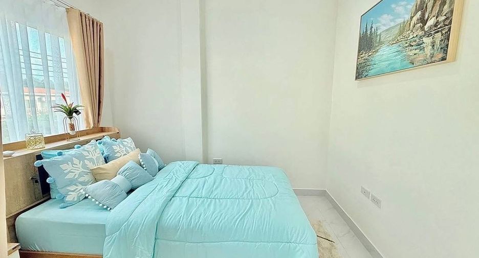For sale 2 bedrooms townhouse in East Pattaya, Pattaya