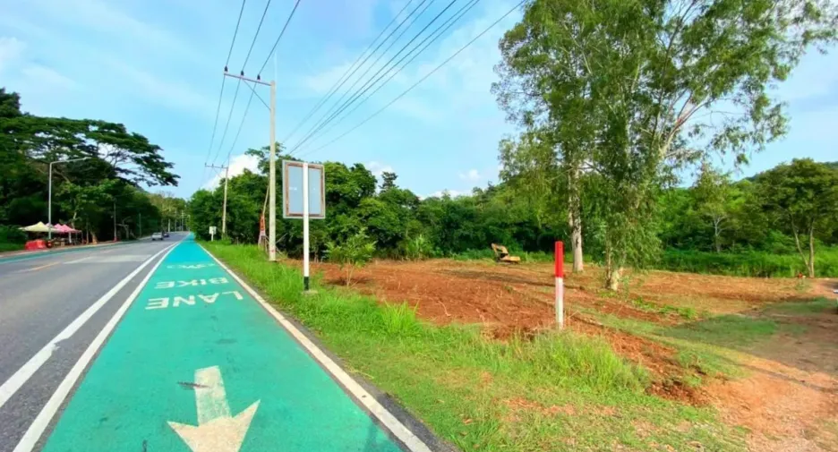 Haus zum Kauf mit 1 Zimmer in Bang Lamung, Chonburi