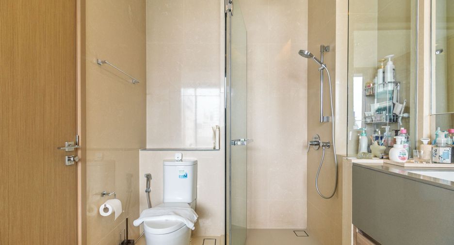 For sale and for rent 1 bed condo in Watthana, Bangkok