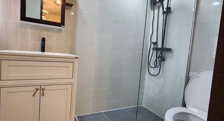 À vendre 1 chambre condo à Suan Luang, Bangkok