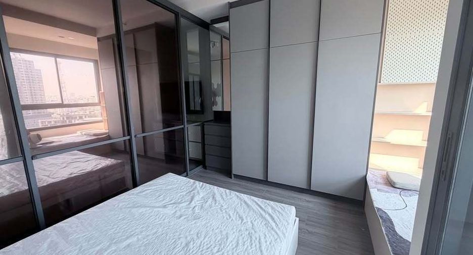 Condo en alquiler de 1 habitaciones en Khlong Toei, Bangkok