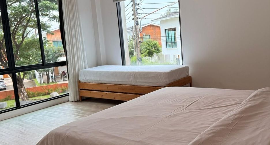 For rent 3 bedrooms villa in Mueang Phuket, Phuket