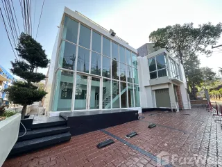For sale 3 bedrooms house in Mueang Chiang Mai, Chiang Mai