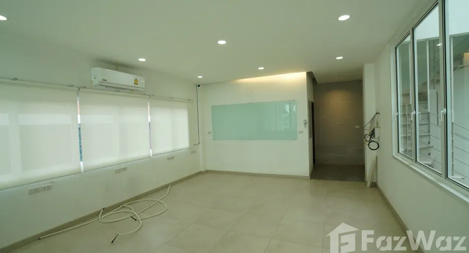For sale 3 bedrooms house in Mueang Chiang Mai, Chiang Mai