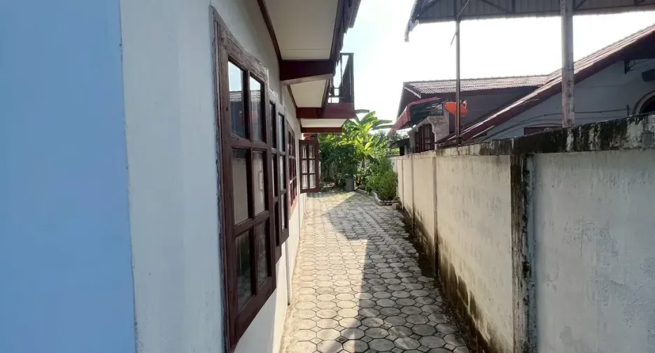 For sale 2 bedrooms house in Mueang Lamphun, Lamphun