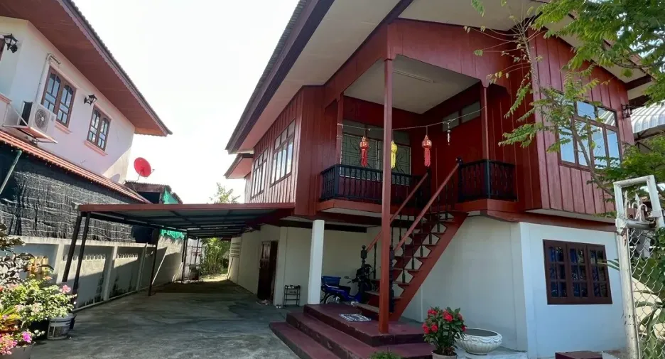 For sale 2 bedrooms house in Mueang Lamphun, Lamphun