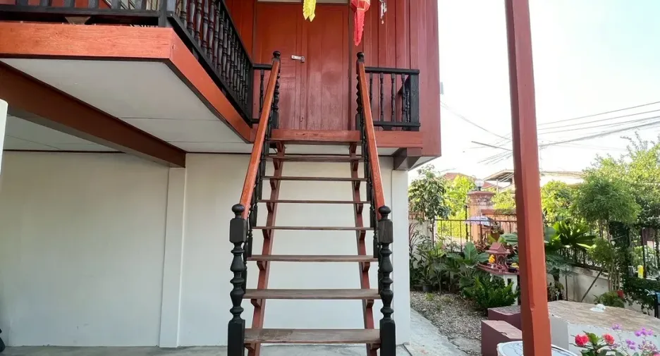 For sale 2 bedrooms house in Mueang Lamphun, Lamphun