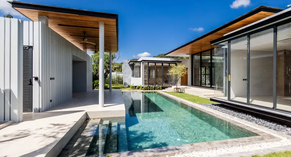 For sale 4 bedrooms villa in Thalang, Phuket