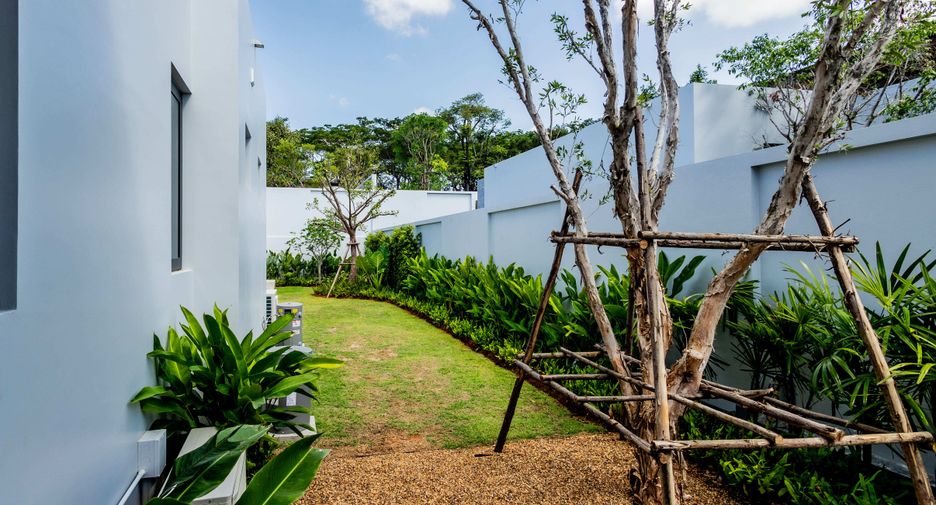 For sale 4 bedrooms villa in Thalang, Phuket