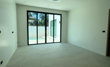 For sale 3 bedrooms villa in Thalang, Phuket