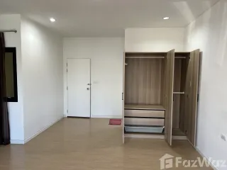 For rent 3 bedrooms townhouse in Prawet, Bangkok