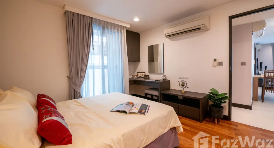 For rent 2 bedrooms apartment in Watthana, Bangkok