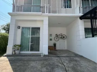 For Rent 3 Bedroom Townhouse In Mueang Chiang Mai