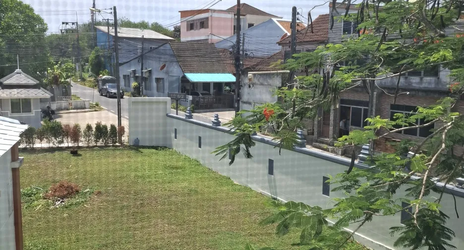 For rent 3 bedrooms townhouse in Thalang, Phuket