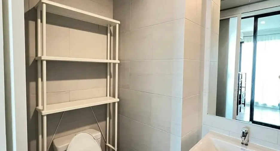 Condo en venta de 1 habitaciones en Si Racha, Chonburi