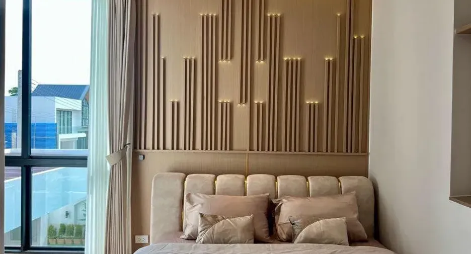 For sale and for rent 7 bedrooms villa in Mueang Chiang Mai, Chiang Mai