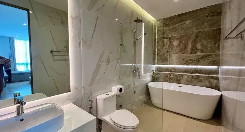 For sale and for rent 7 bedrooms villa in Mueang Chiang Mai, Chiang Mai