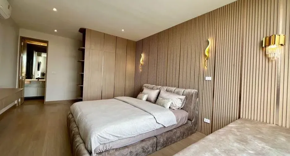 For sale and for rent 7 bedrooms villa in Mueang Chiang Mai, Chiang Mai