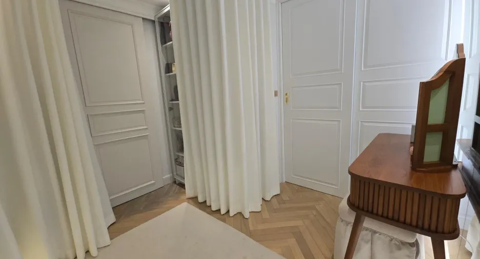 For sale 2 bedrooms condo in Watthana, Bangkok