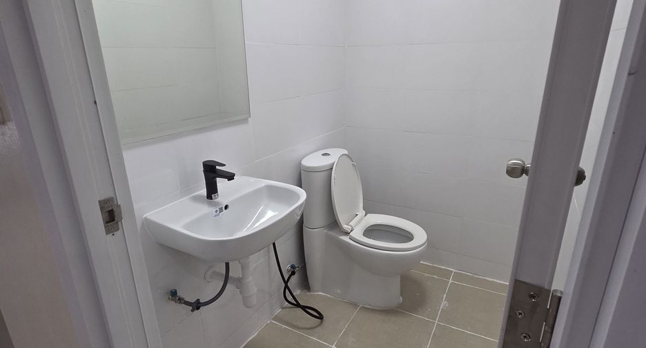 Reihenhaus zur Miete mit 3 Zimmer in Suan Luang, Bangkok