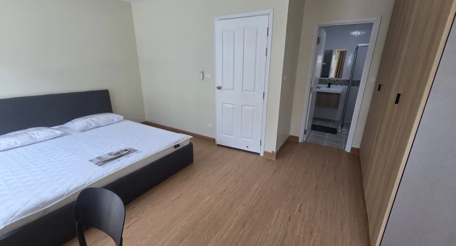 Reihenhaus zur Miete mit 3 Zimmer in Suan Luang, Bangkok