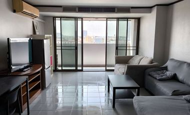 For rent 2 ベッドルーム condo in Yan Nawa, Bangkok
