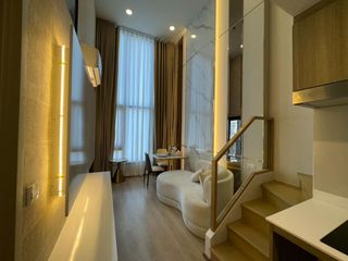 For rent 2 bedrooms condo in Huai Khwang, Bangkok
