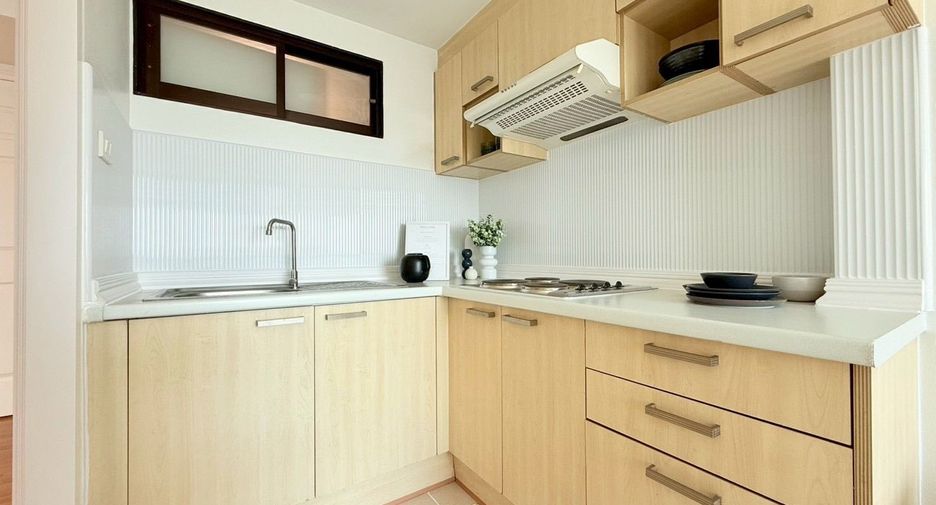 For sale 2 bedrooms condo in Bang Kho Laem, Bangkok