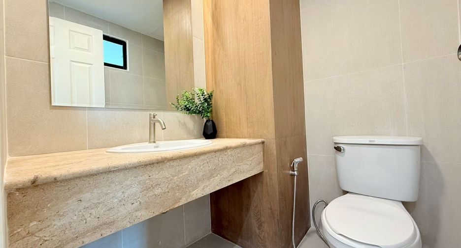 For sale 2 bedrooms condo in Bang Kho Laem, Bangkok