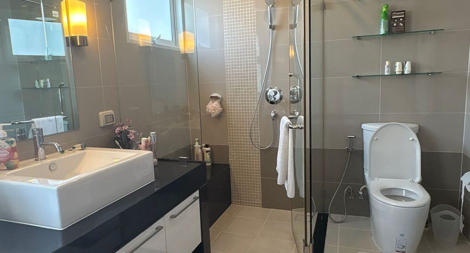 À vendre 3 chambres condo à Bang Kho Laem, Bangkok