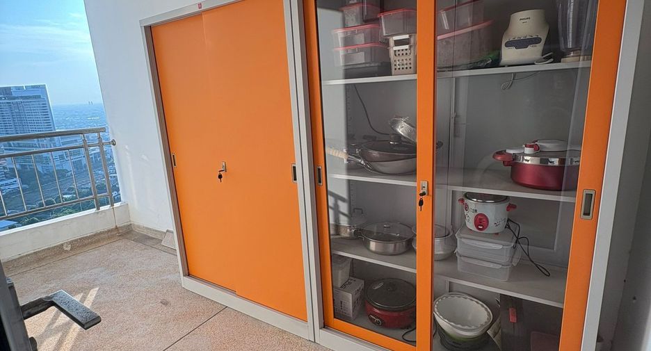 À vendre 3 chambres condo à Bang Kho Laem, Bangkok
