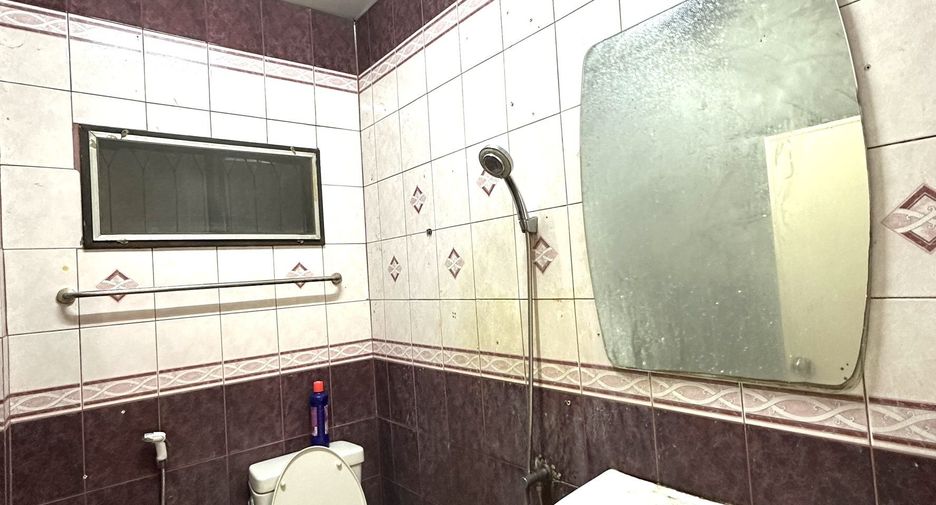 For sale and for rent 3 bedrooms house in Khan Na Yao, Bangkok