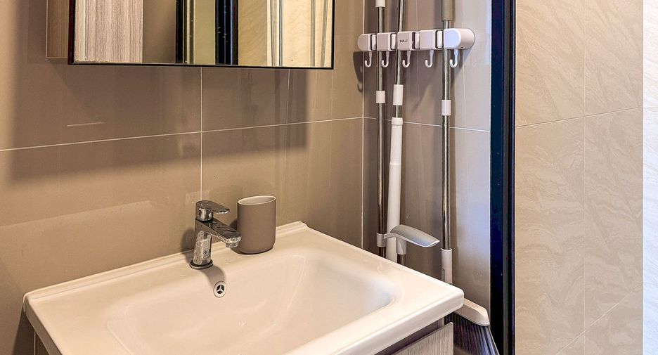 For rent studio condo in Mueang Phuket, Phuket
